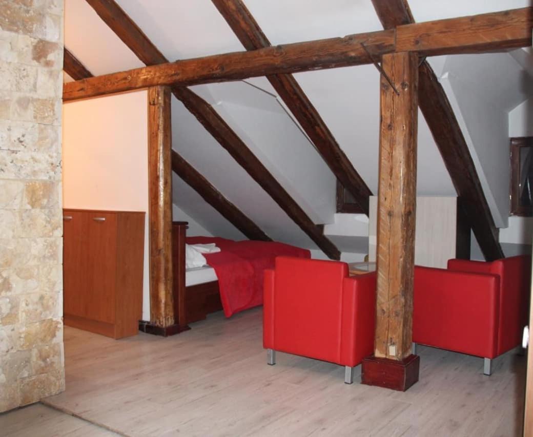 Apartament Podgorica Buitenkant foto